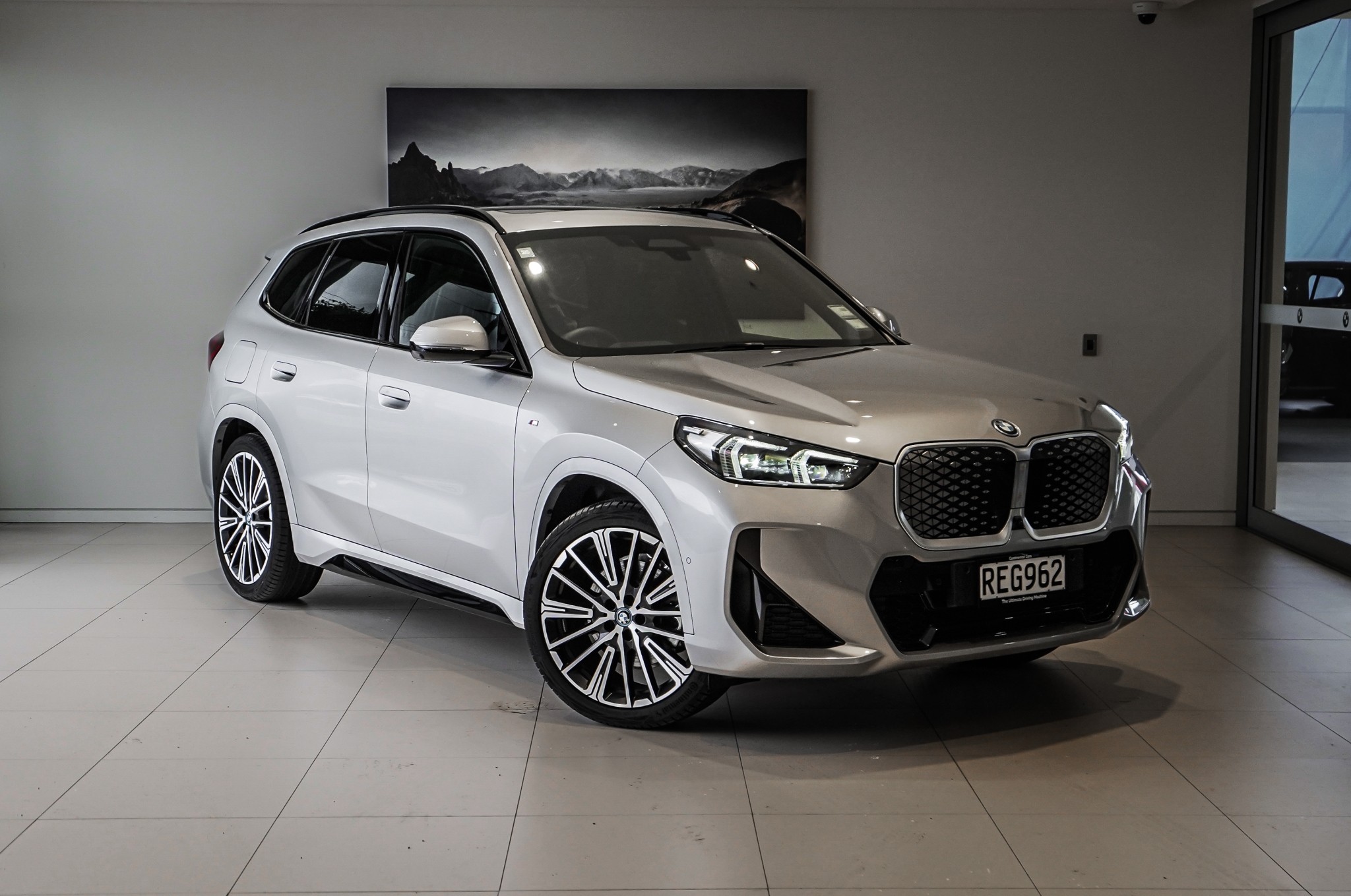 BMW iX1 xDrive30