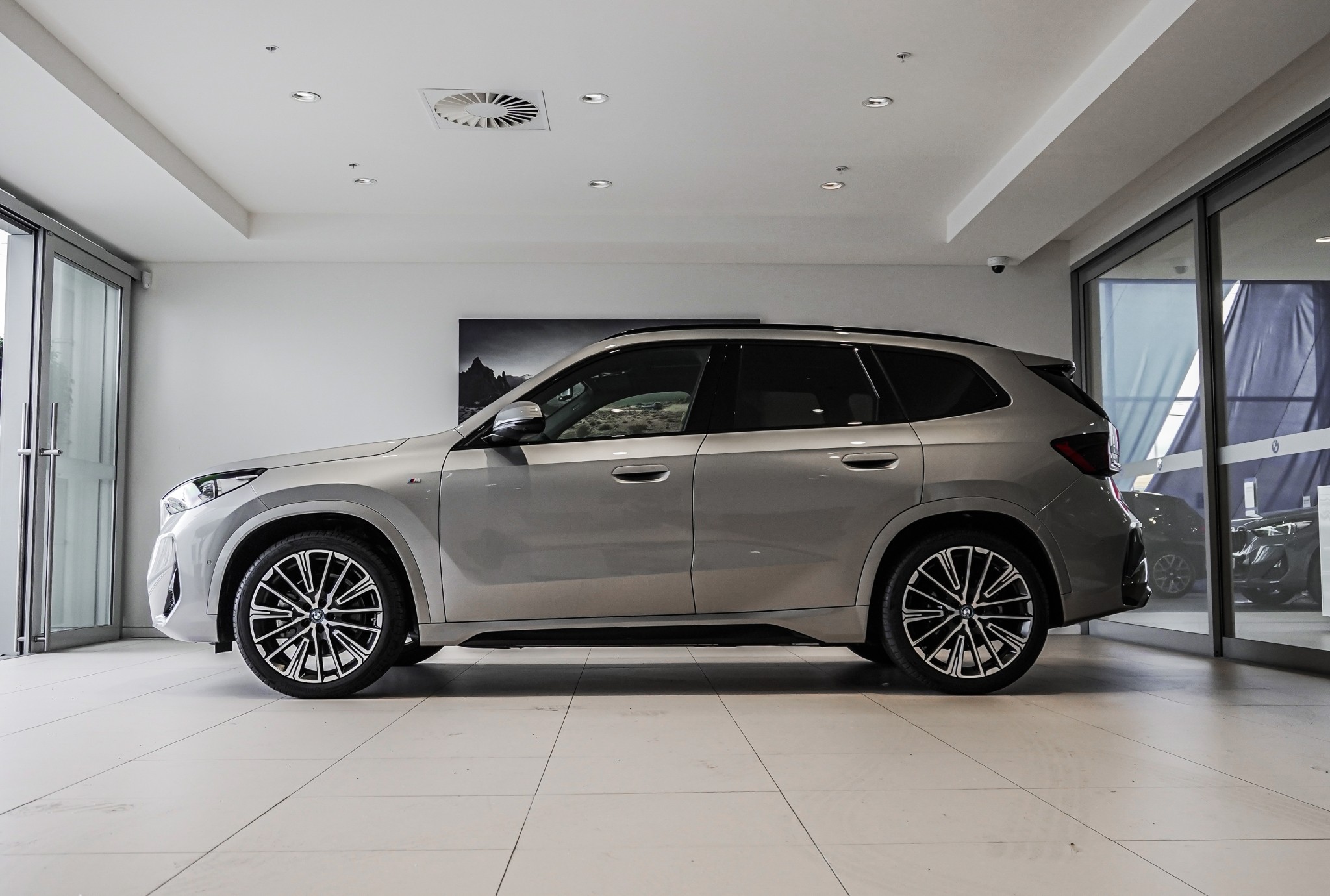 BMW iX1 xDrive30