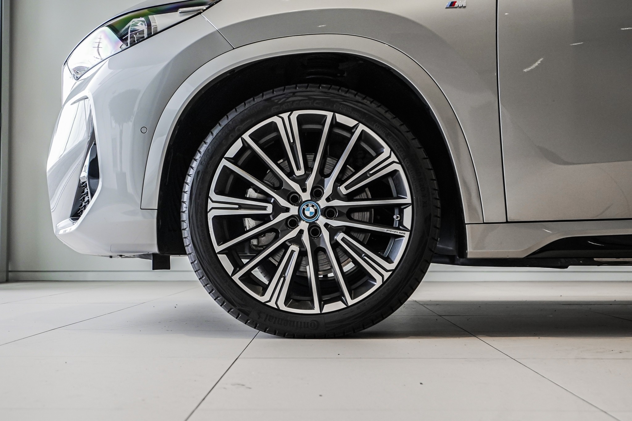 BMW iX1 xDrive30