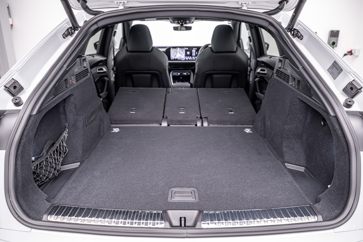 Audi SQ5 SPORTBACK TFSI