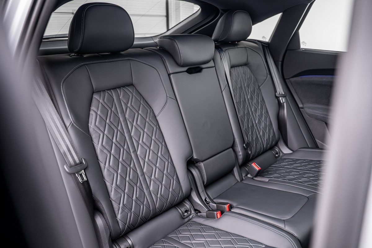 Audi SQ5 SPORTBACK TFSI