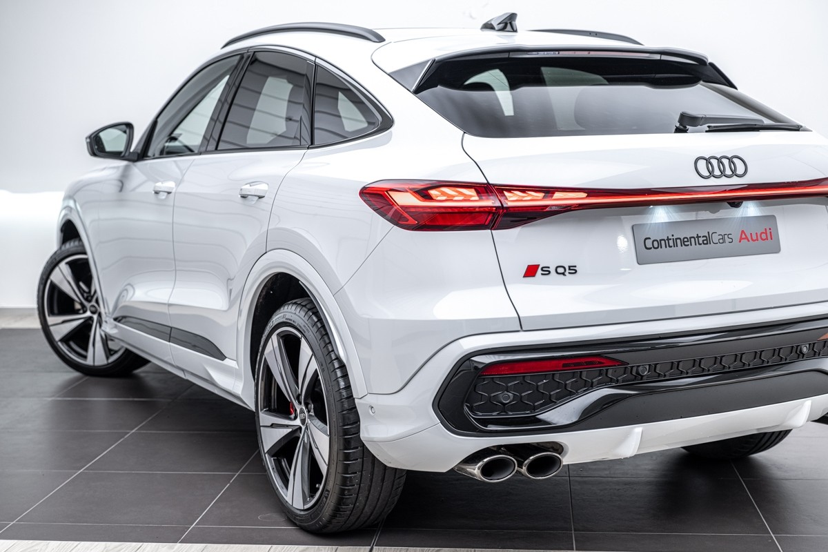 Audi SQ5 SPORTBACK TFSI