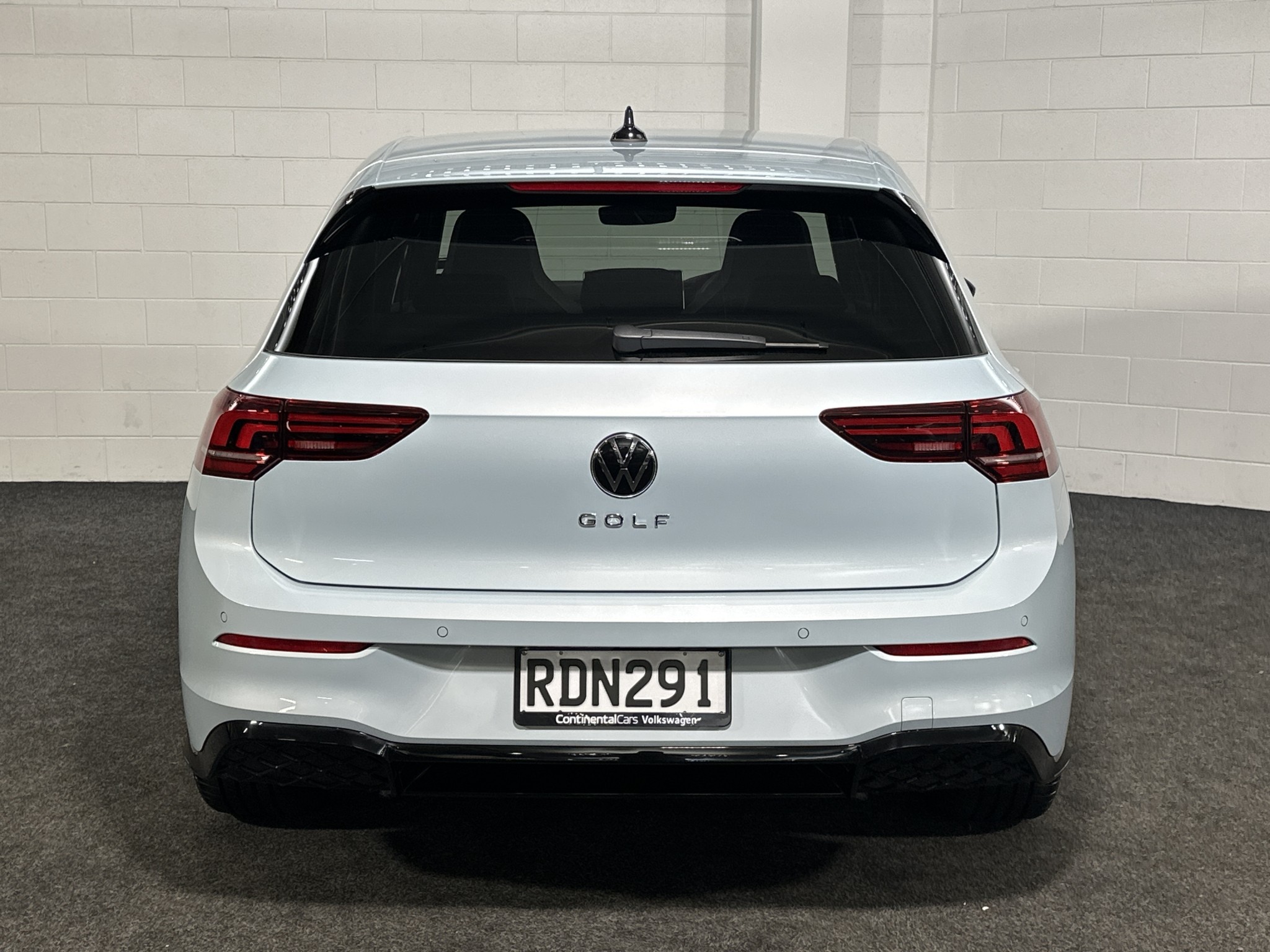 Volkswagen Golf 8.5 R-LINE