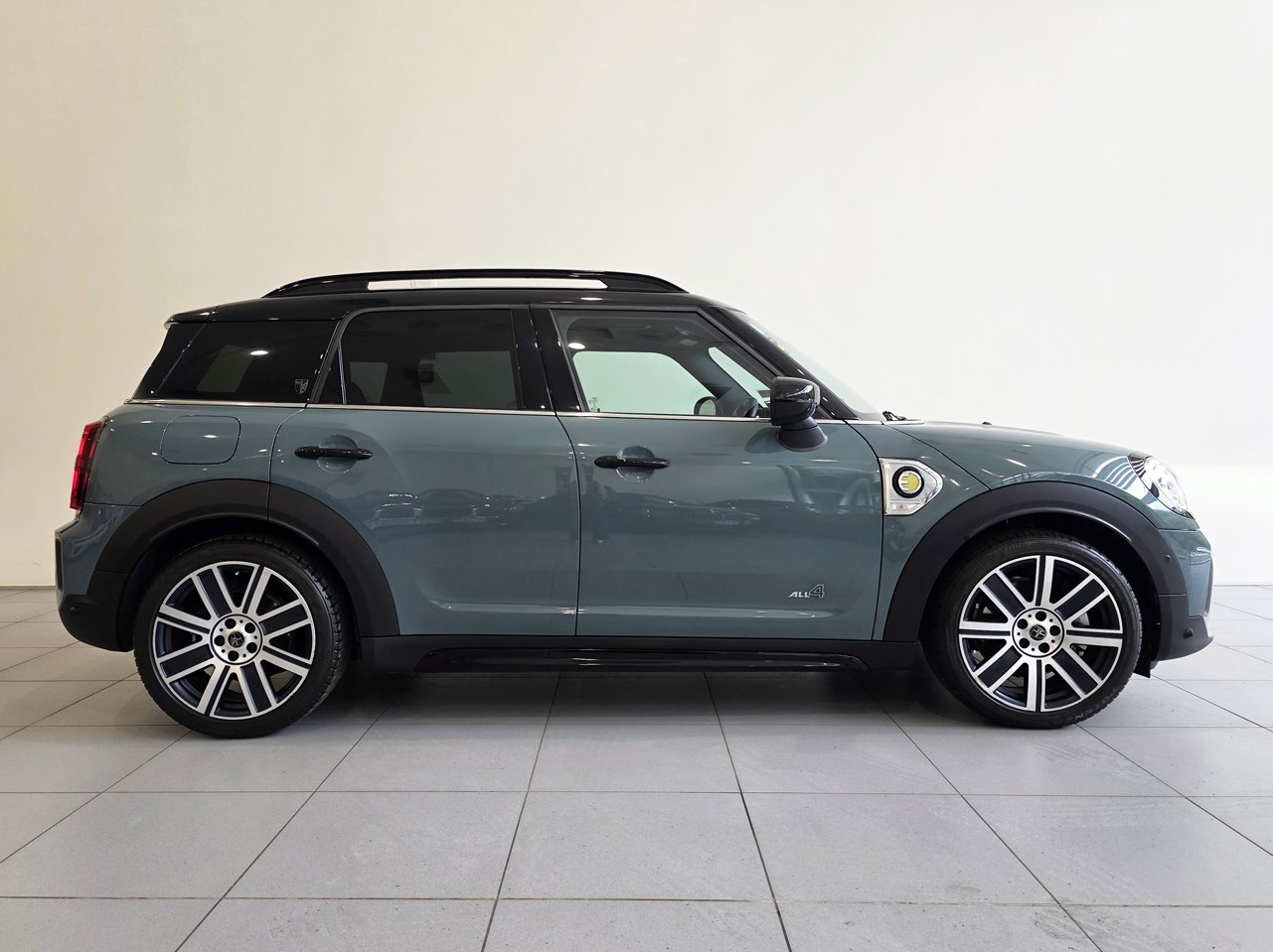 MINI Countryman SE ALL4 Yours  Hybrid