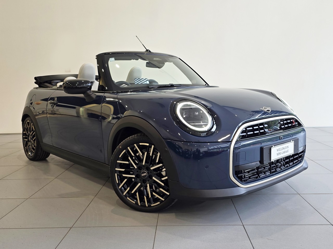 MINI Cooper S Convertible Favoured