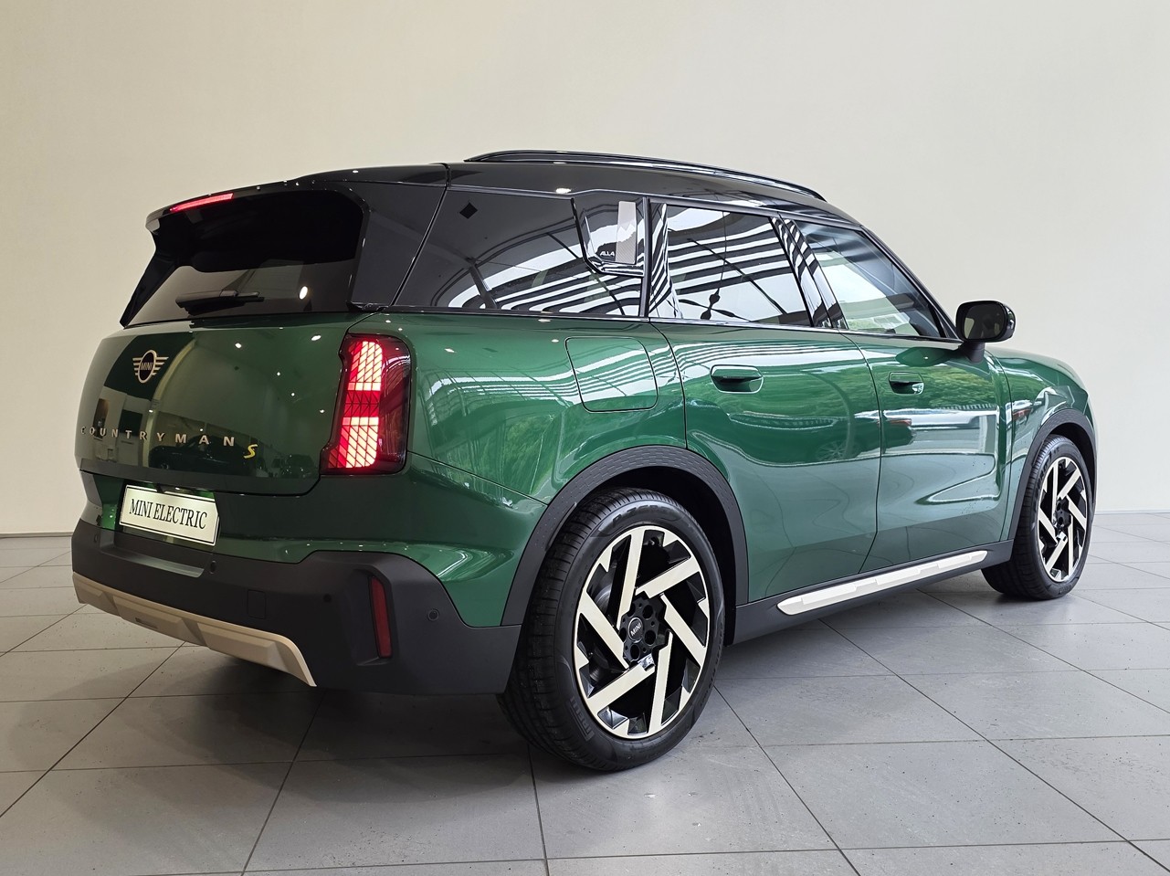 MINI Countryman SE ALL4 Favoured Spec