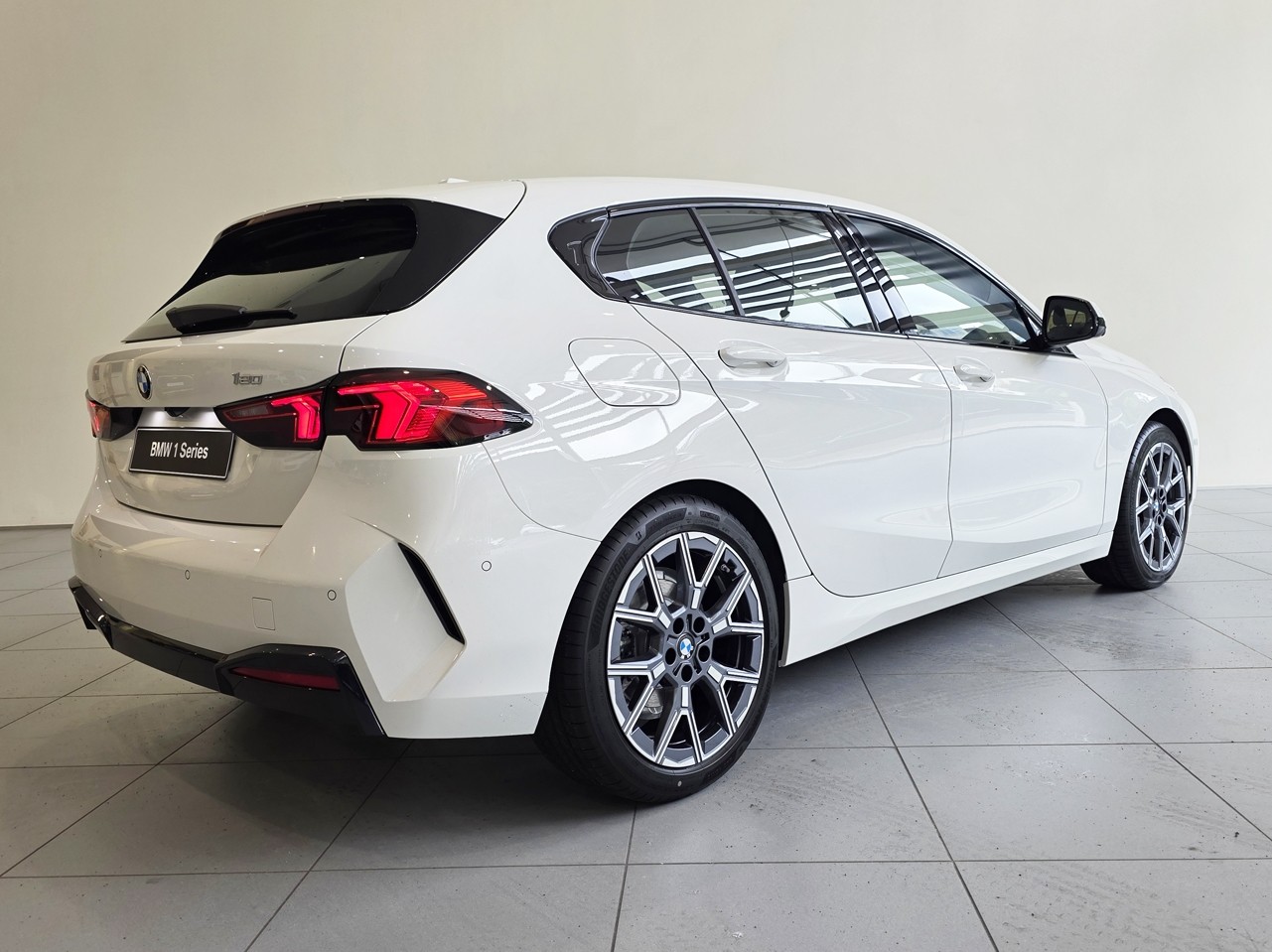 BMW 120i Hatch Sport Collection