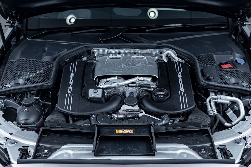 Mercedes-Benz C 63 S AMG