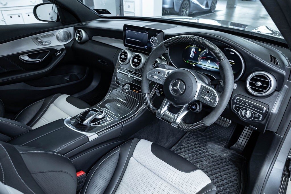 Mercedes-Benz C 63 S AMG