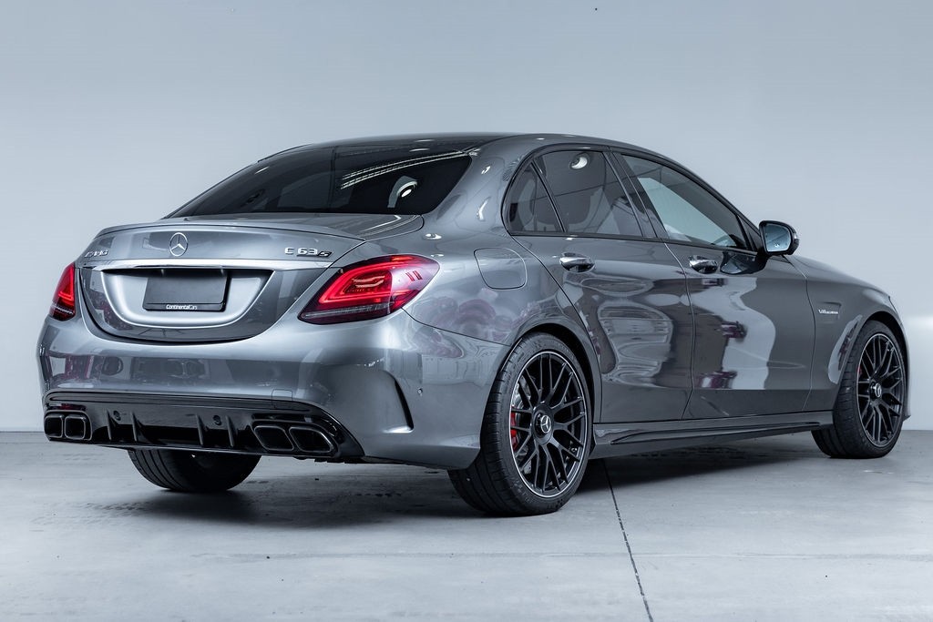 Mercedes-Benz C 63 S AMG