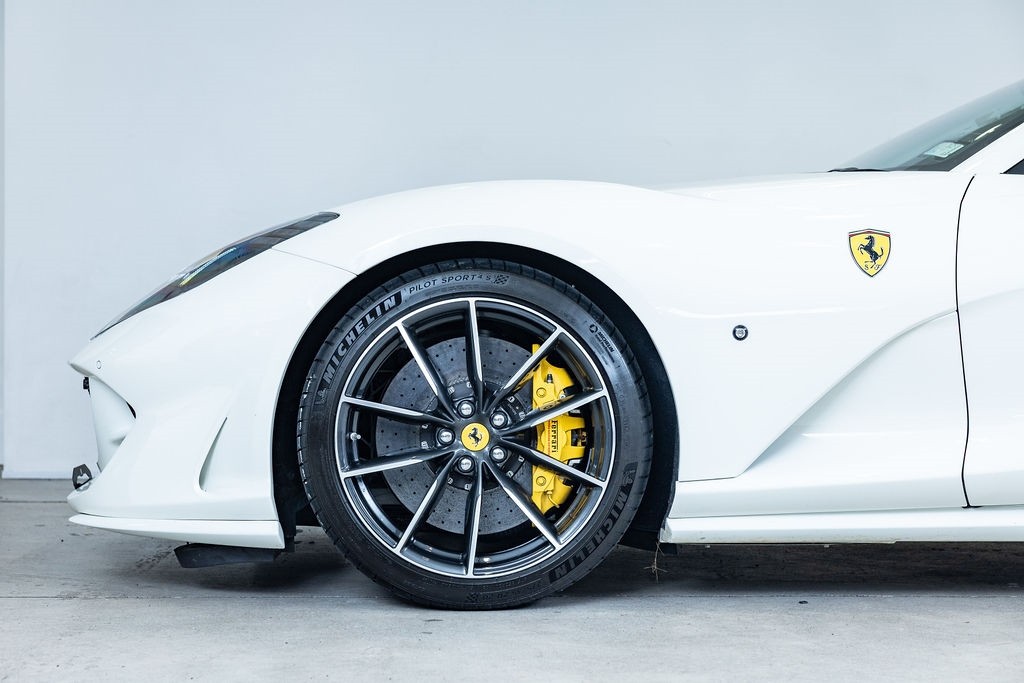 Ferrari 812 GTS