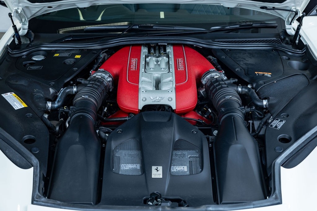 Ferrari 812 GTS