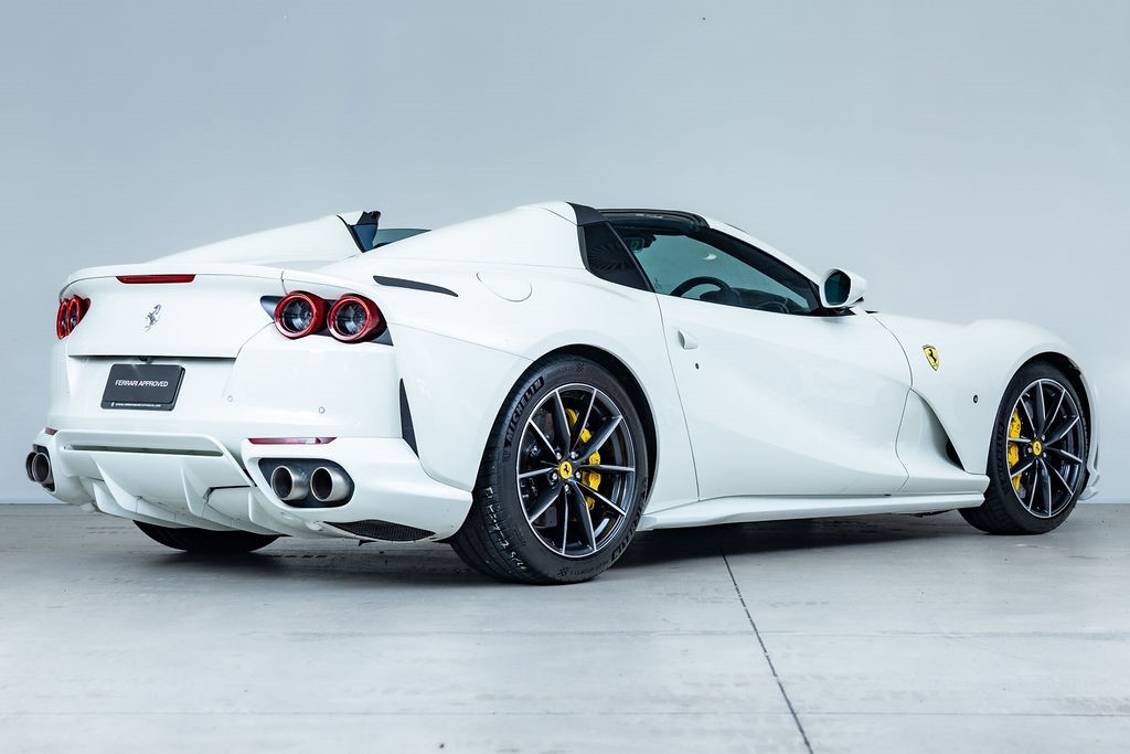 Ferrari 812 GTS