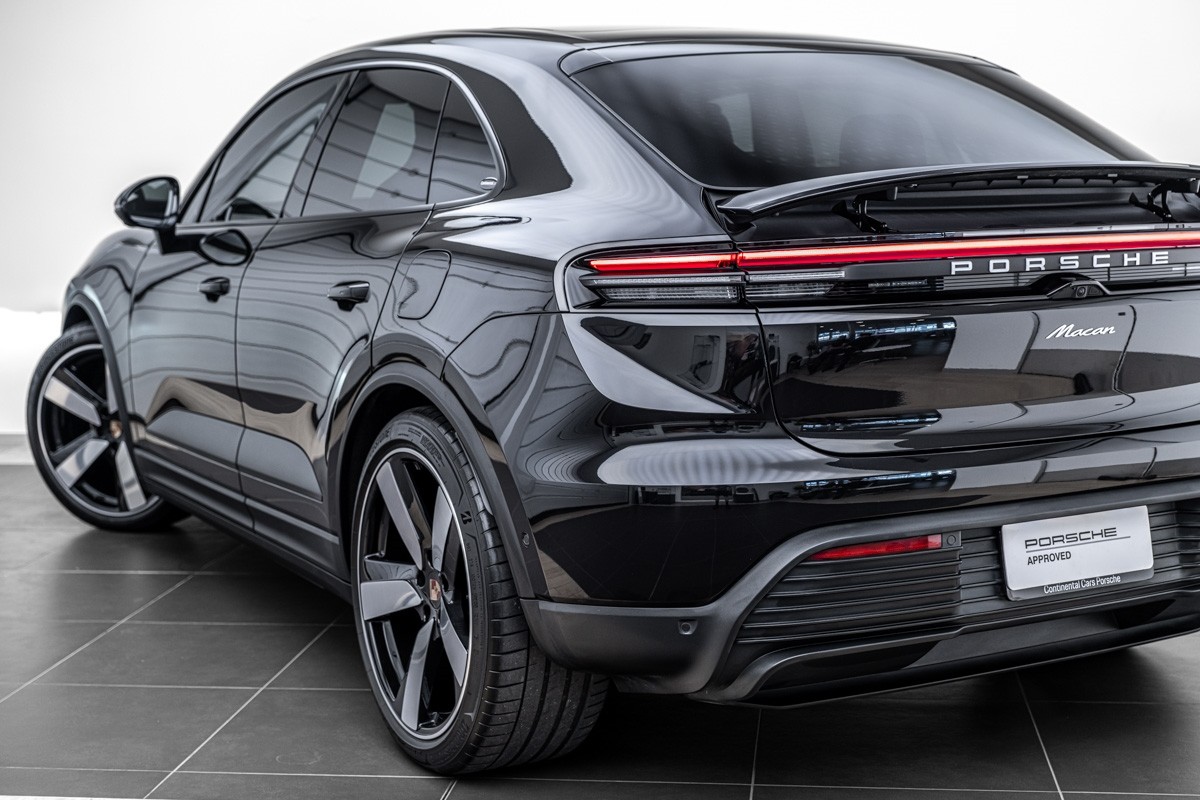 Porsche Macan Electric