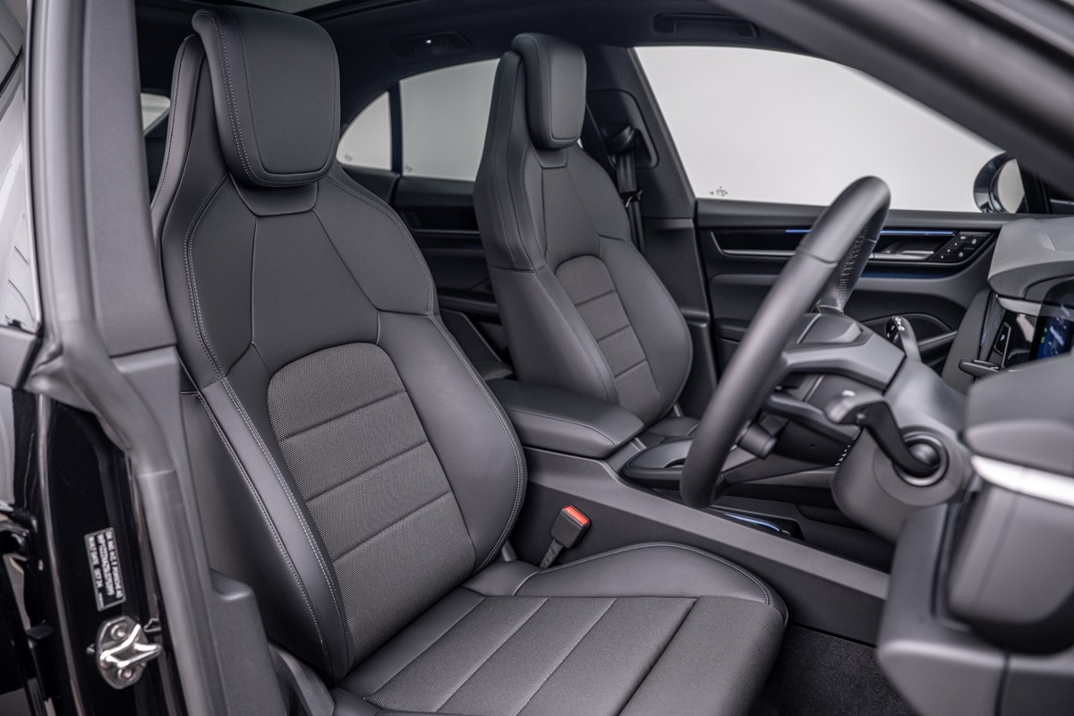 Porsche Macan Electric