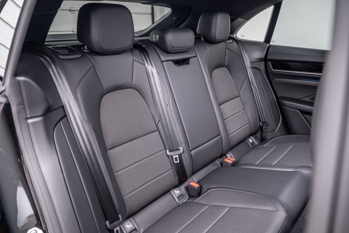 Porsche Macan Electric