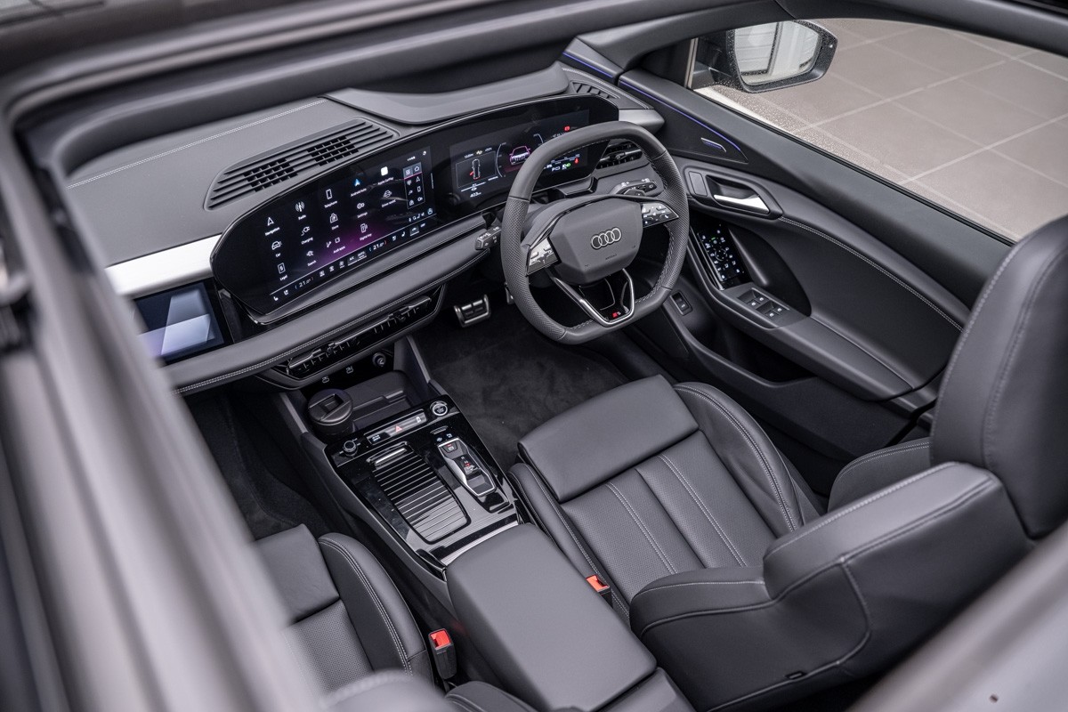 Audi Q6 SUV E-TRON QUATTRO 285KW