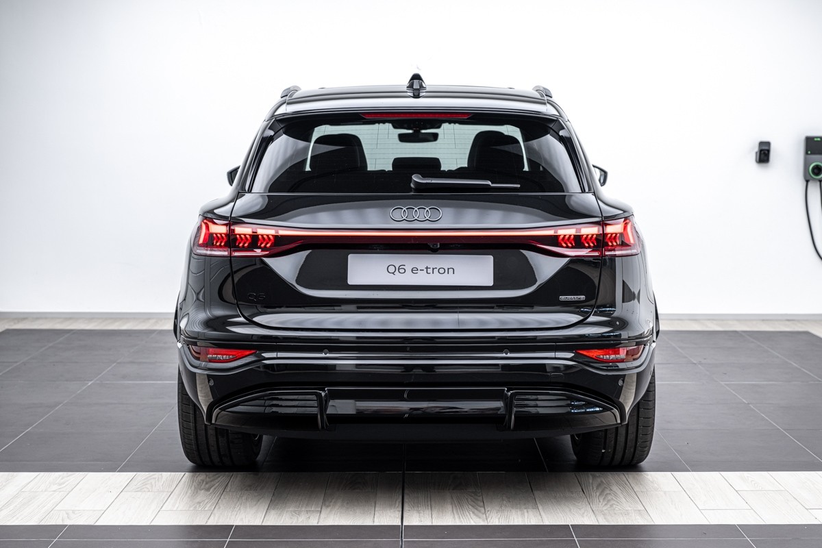 Audi Q6 SUV E-TRON QUATTRO 285KW