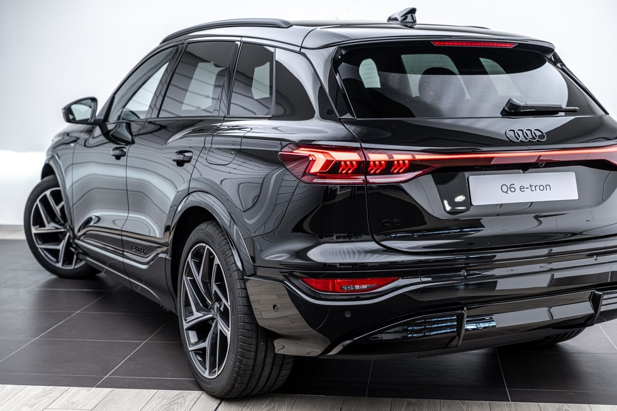 Audi Q6 SUV E-TRON QUATTRO 285KW