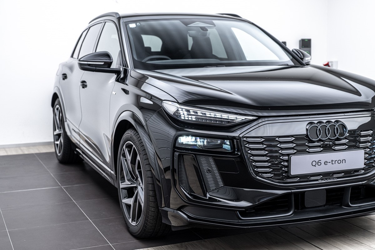 Audi Q6 SUV E-TRON QUATTRO 285KW