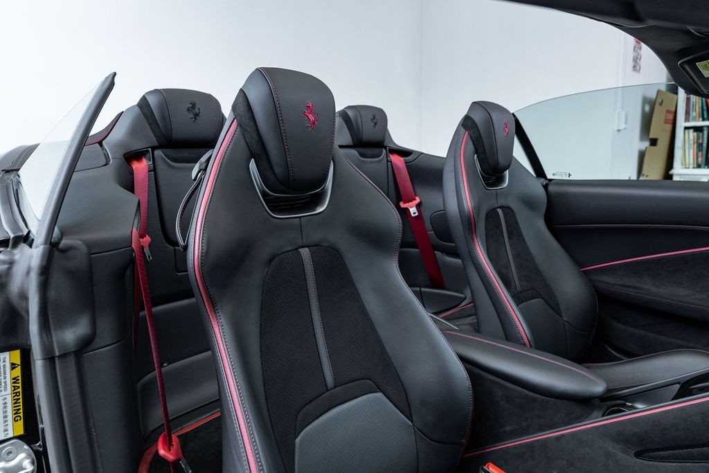 Ferrari spider F169 ROMA