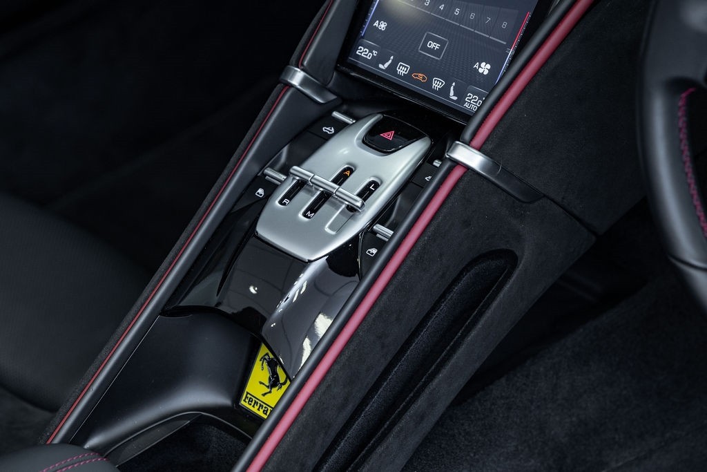 Ferrari spider F169 ROMA