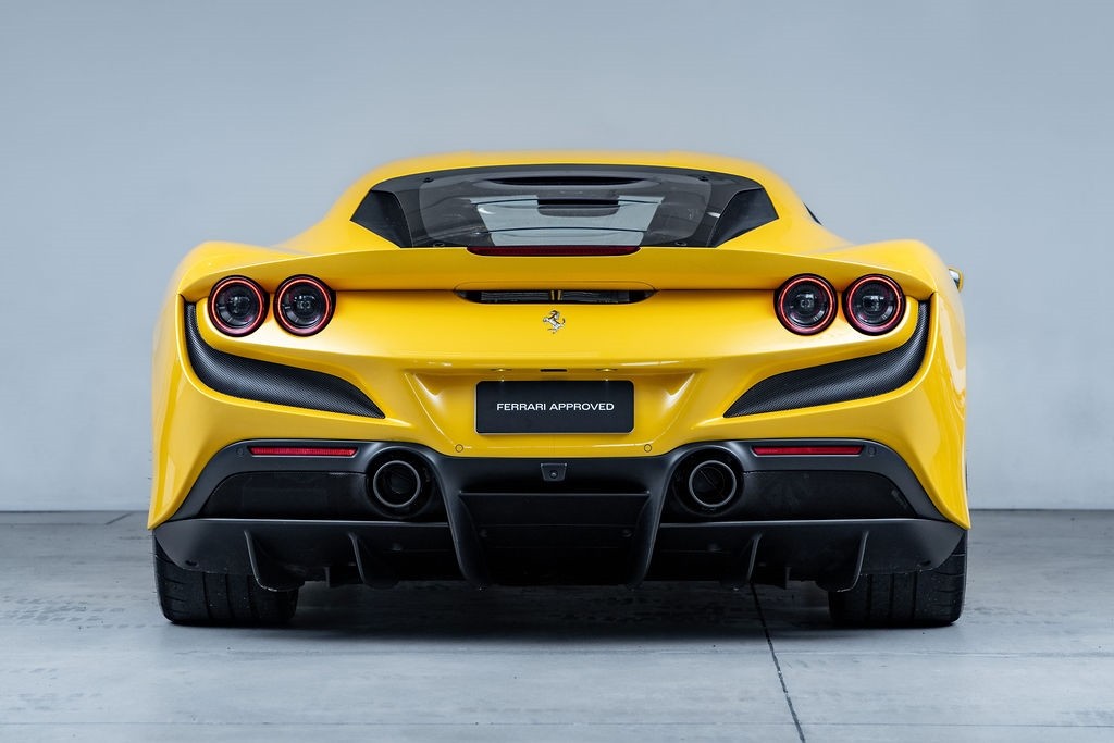 Ferrari F8 Tributo 