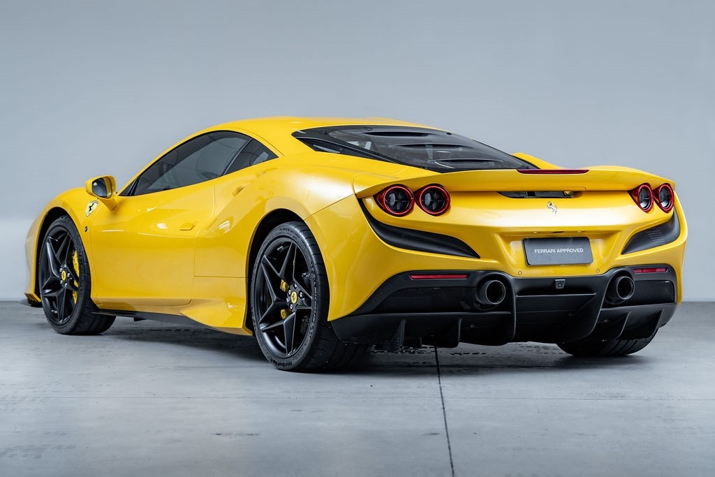 Ferrari F8 Tributo 
