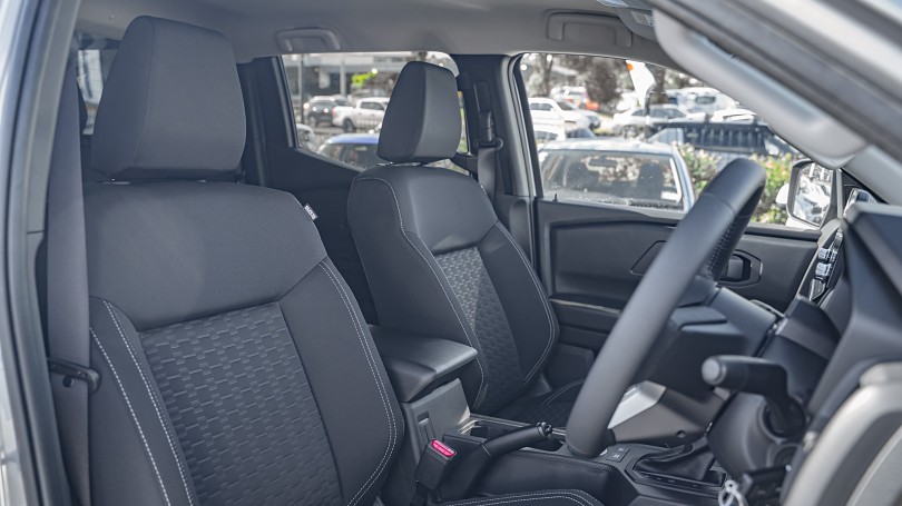 2026 Mitsubishi Triton 8