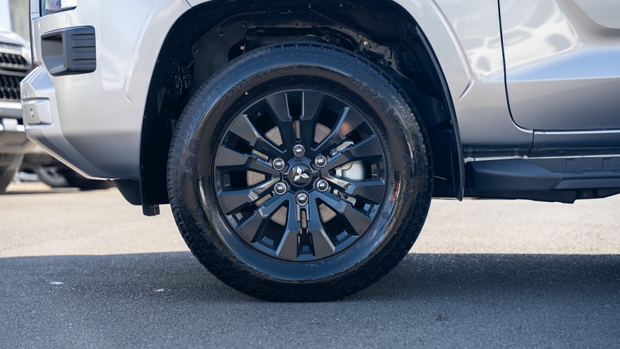 2026 Mitsubishi Triton 6