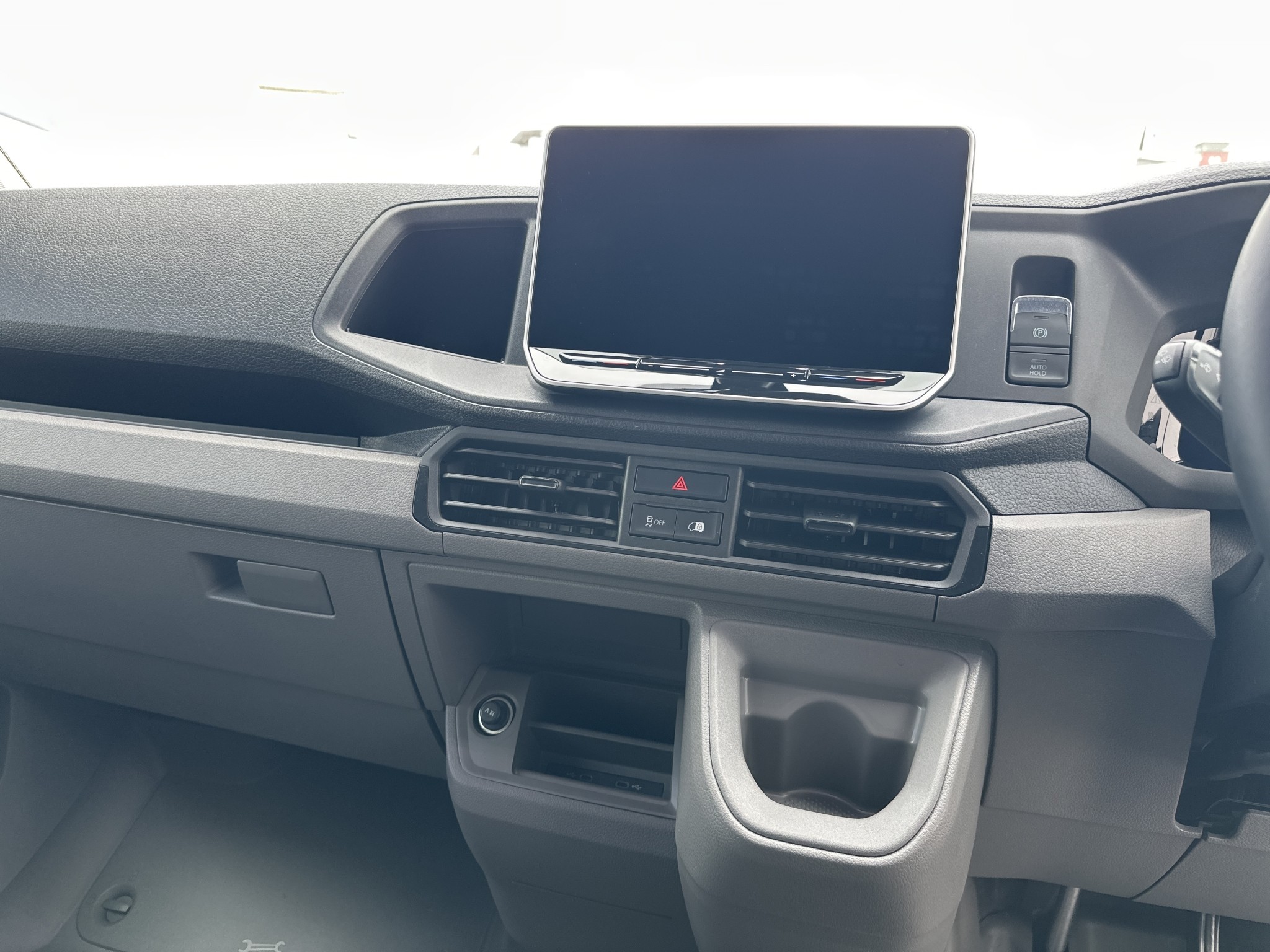 Volkswagen Crafter 35 103KW MWB 8 SPD AUTO
