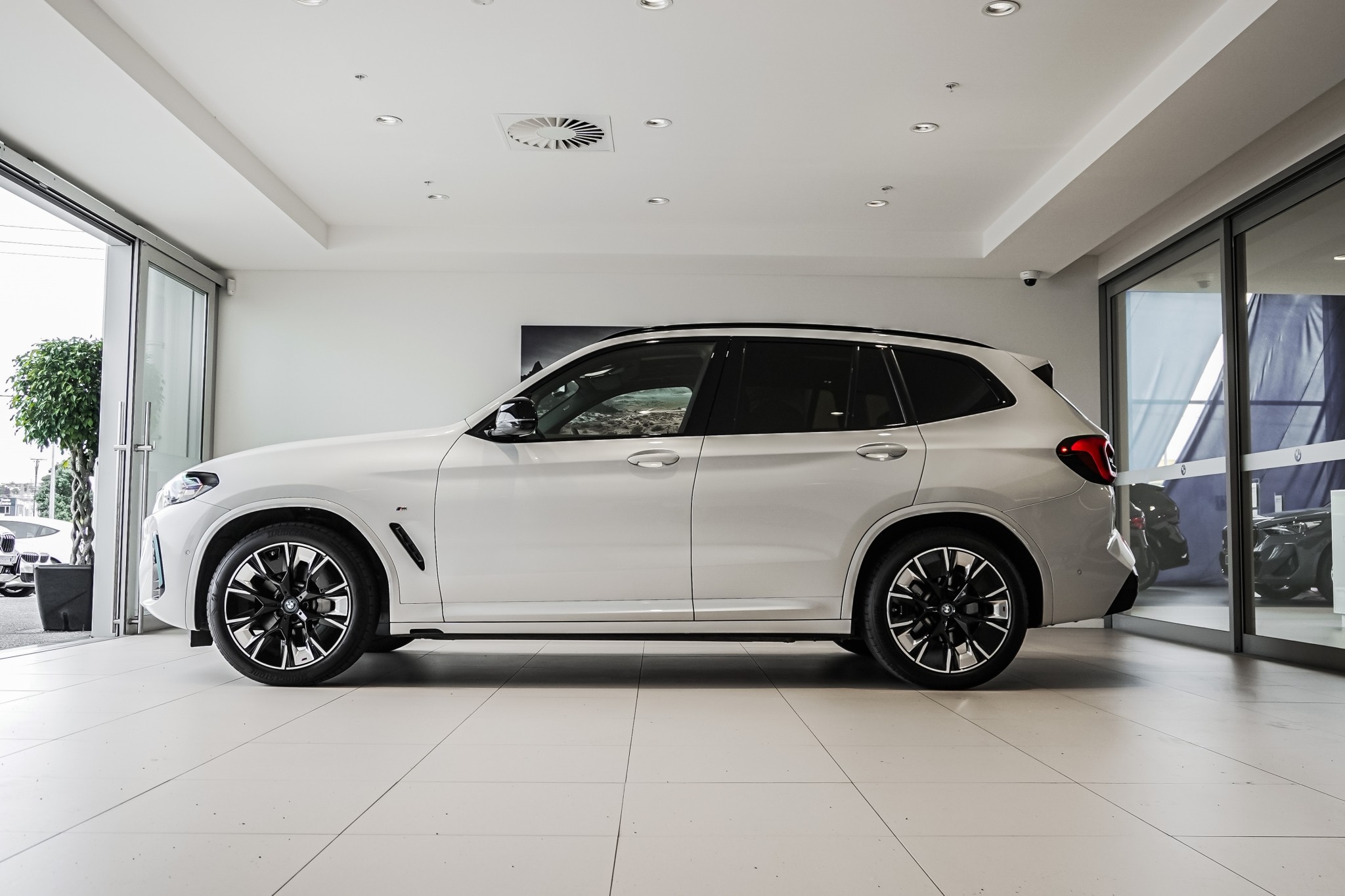 BMW iX3 M Sport