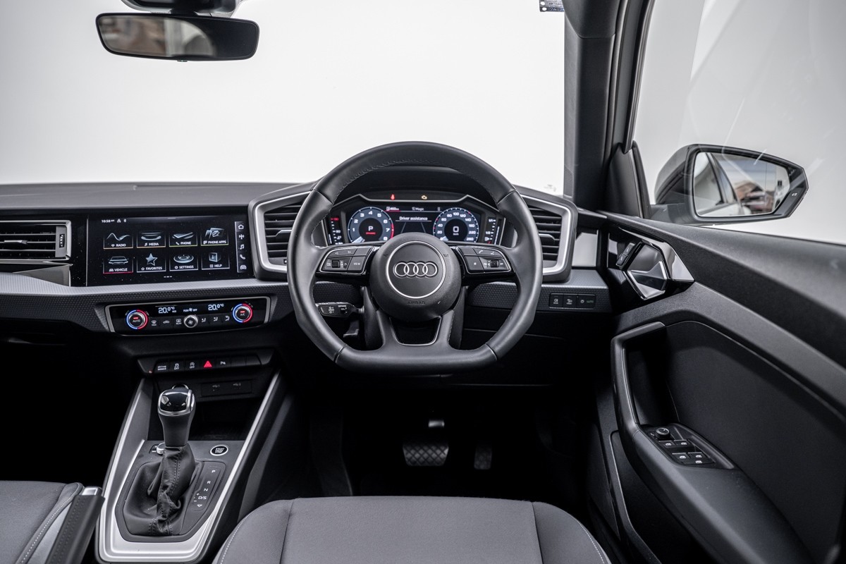 Audi A1 35 TFSI S LINE