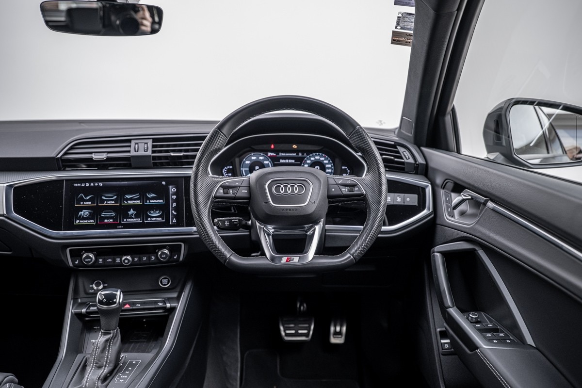 Audi Q3 45 TFSI E