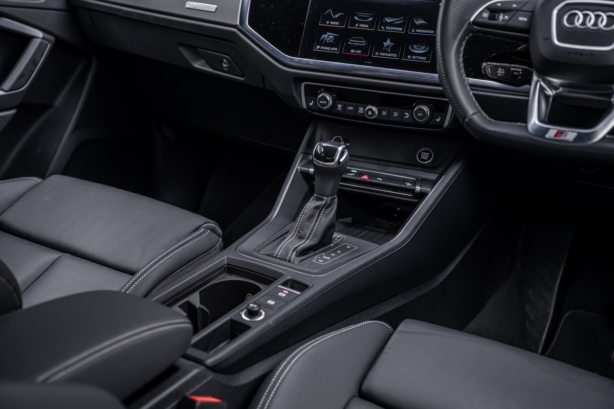 Audi Q3 45 TFSI E