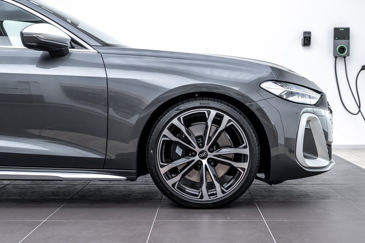 Audi S5 AVANT TFSI