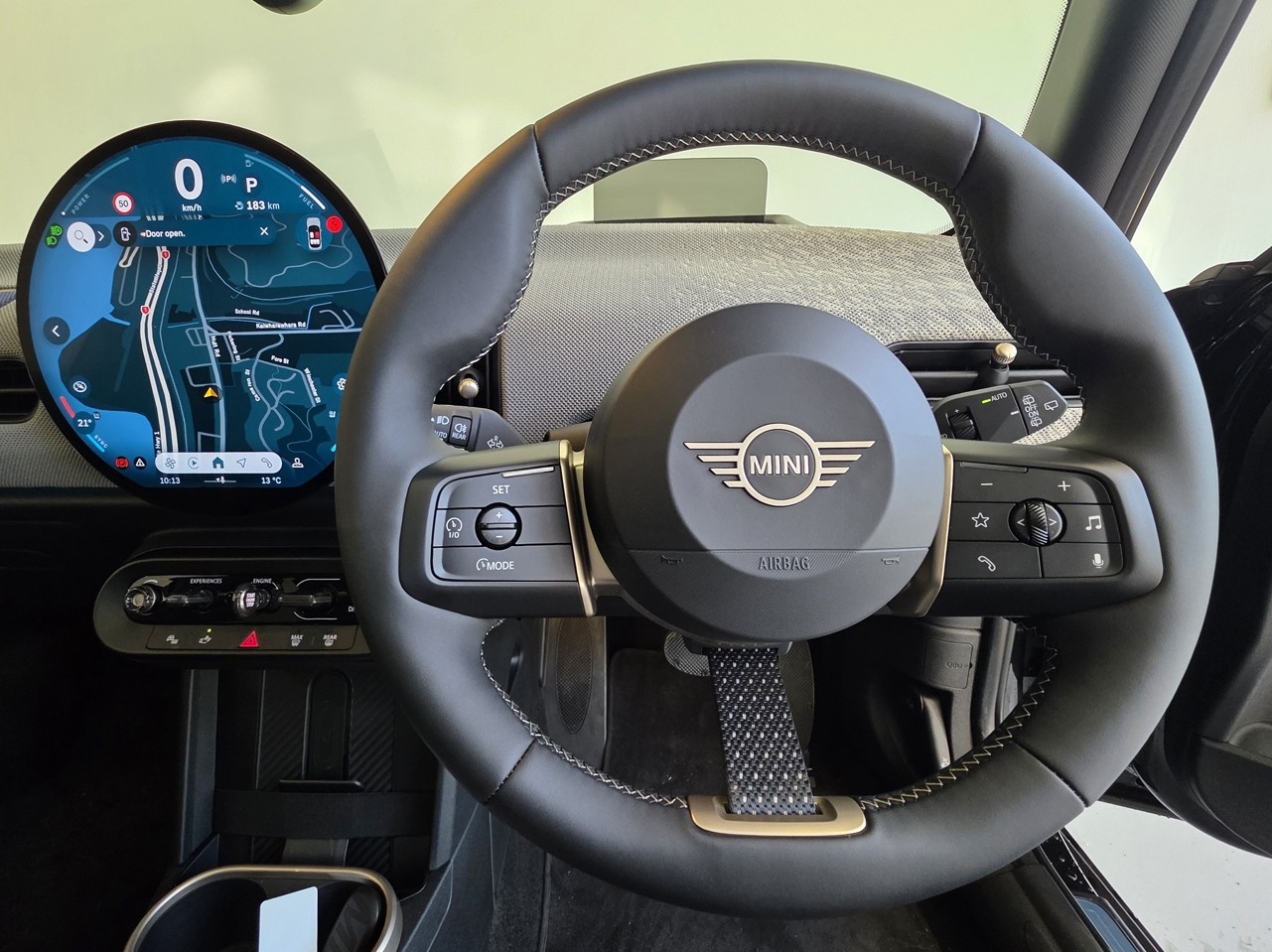 MINI Cooper S 5dr Favoured Spec