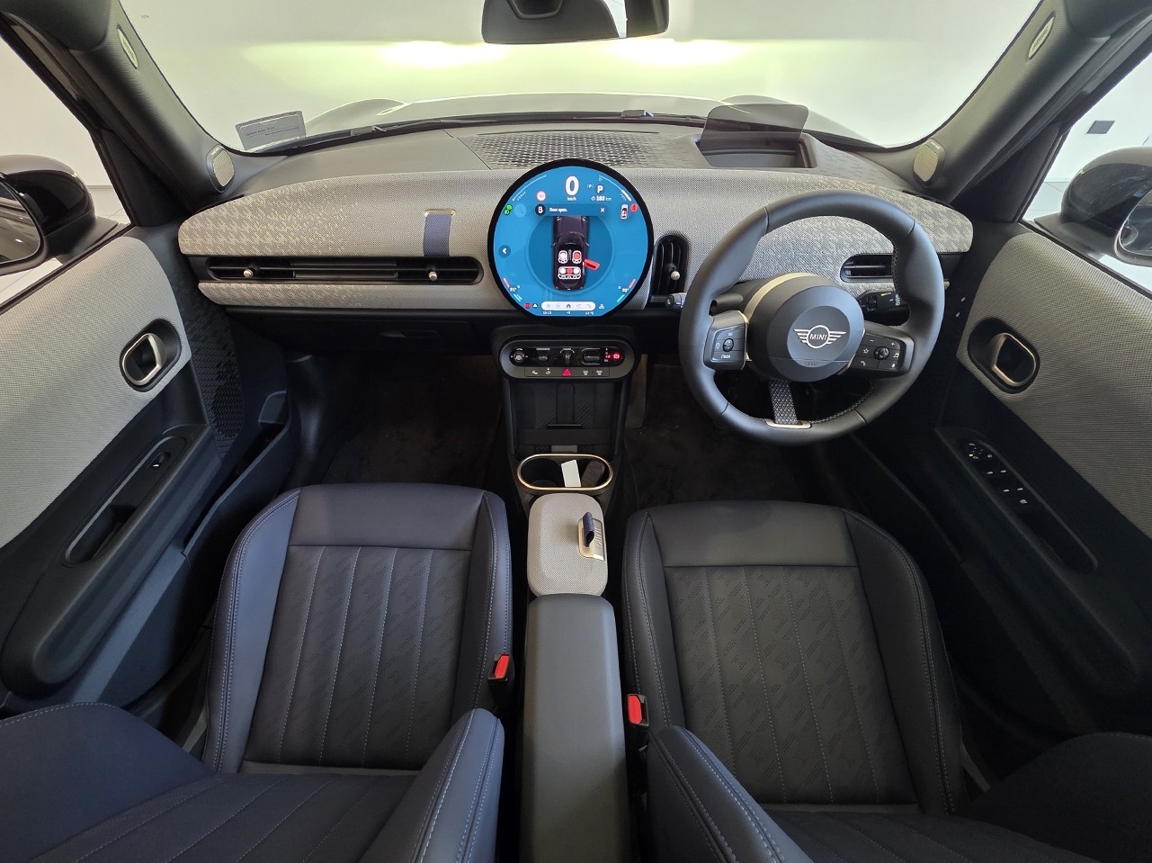 MINI Cooper S 5dr Favoured Spec