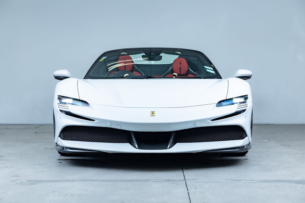 Ferrari SF90 Spider