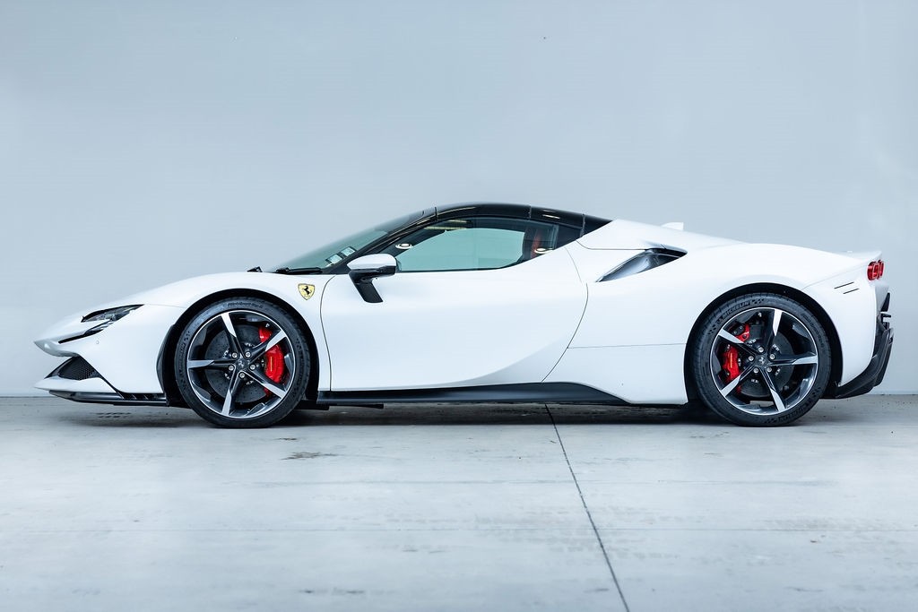 Ferrari SF90 Spider