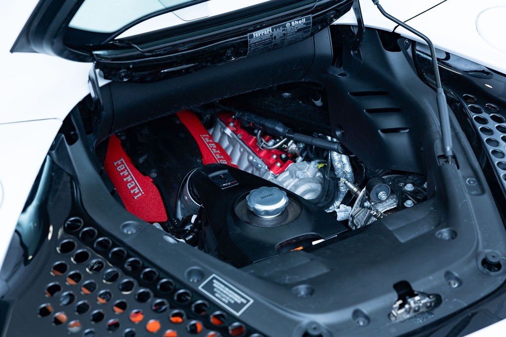 Ferrari SF90 Spider