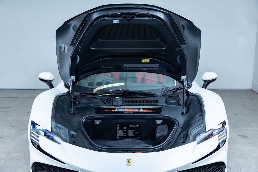 Ferrari SF90 Spider