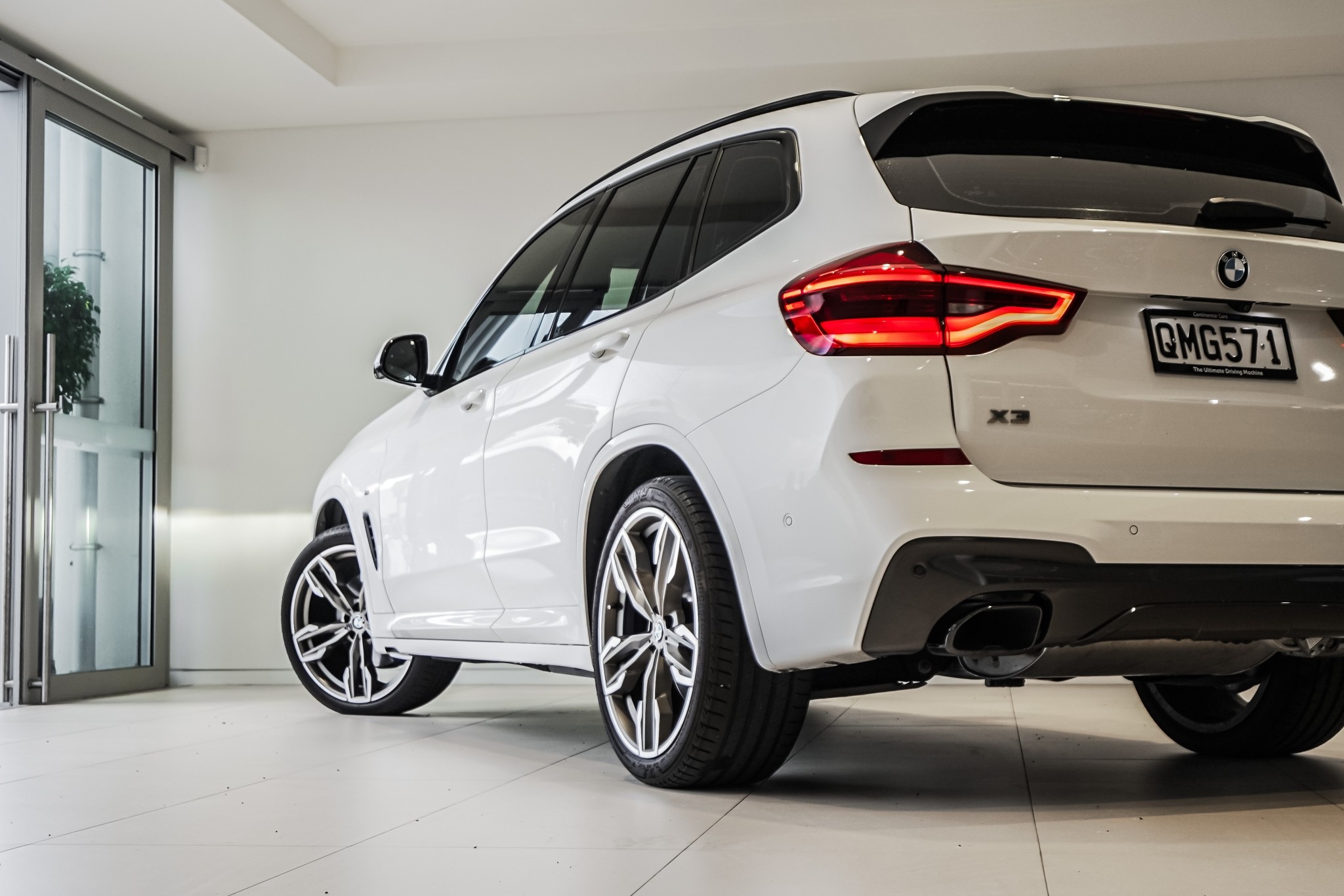 BMW X3 M40i M Performance + Innovations
