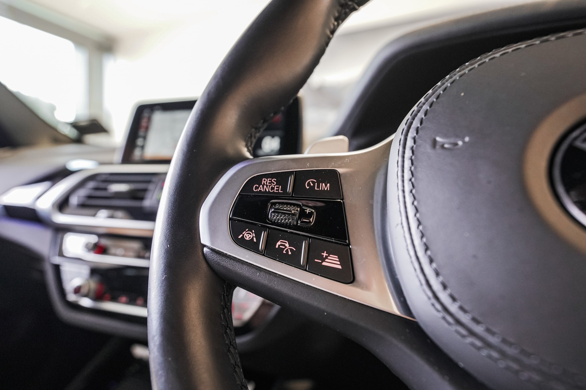 BMW X3 M40i M Performance + Innovations