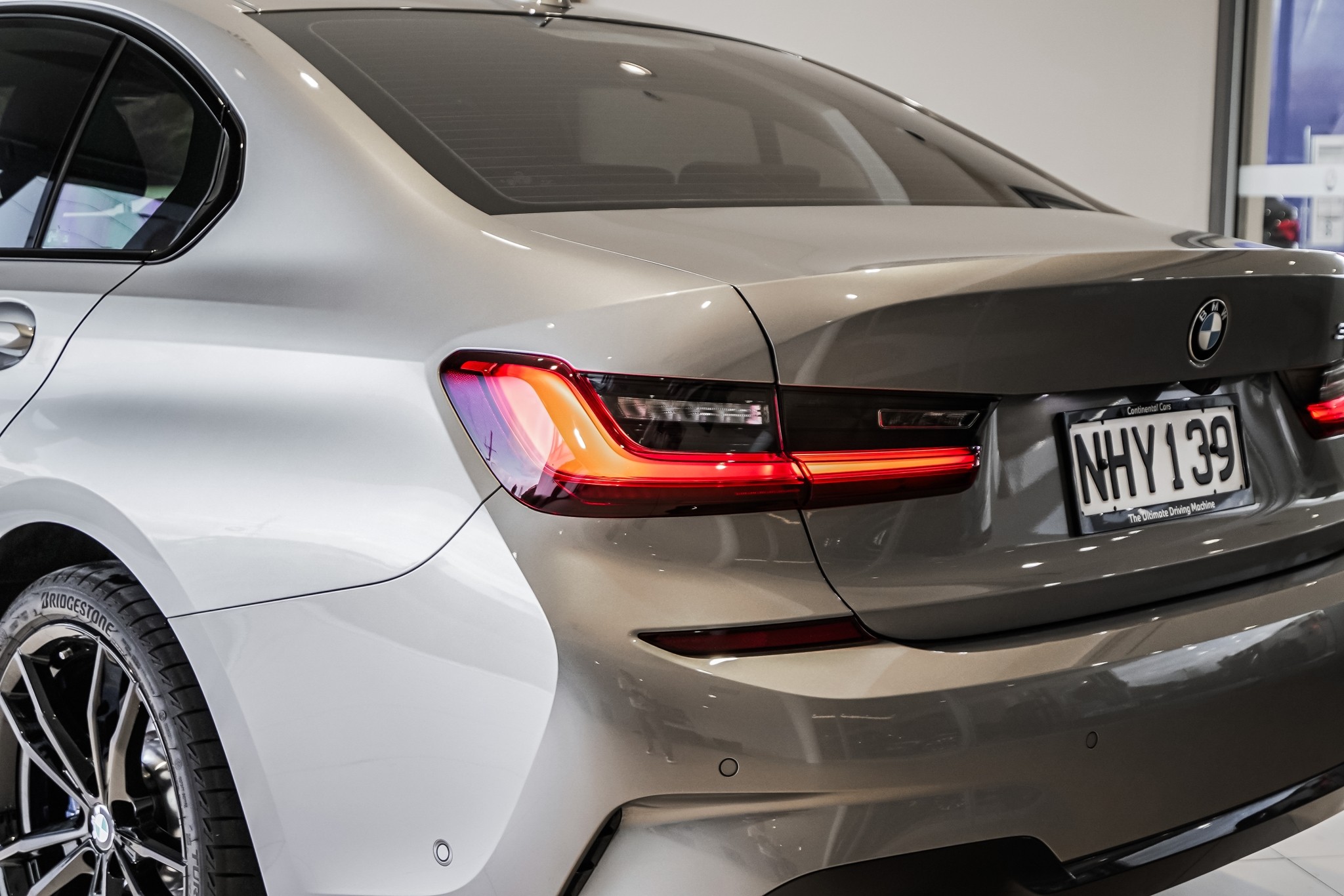 BMW 330e Sedan M-Sport