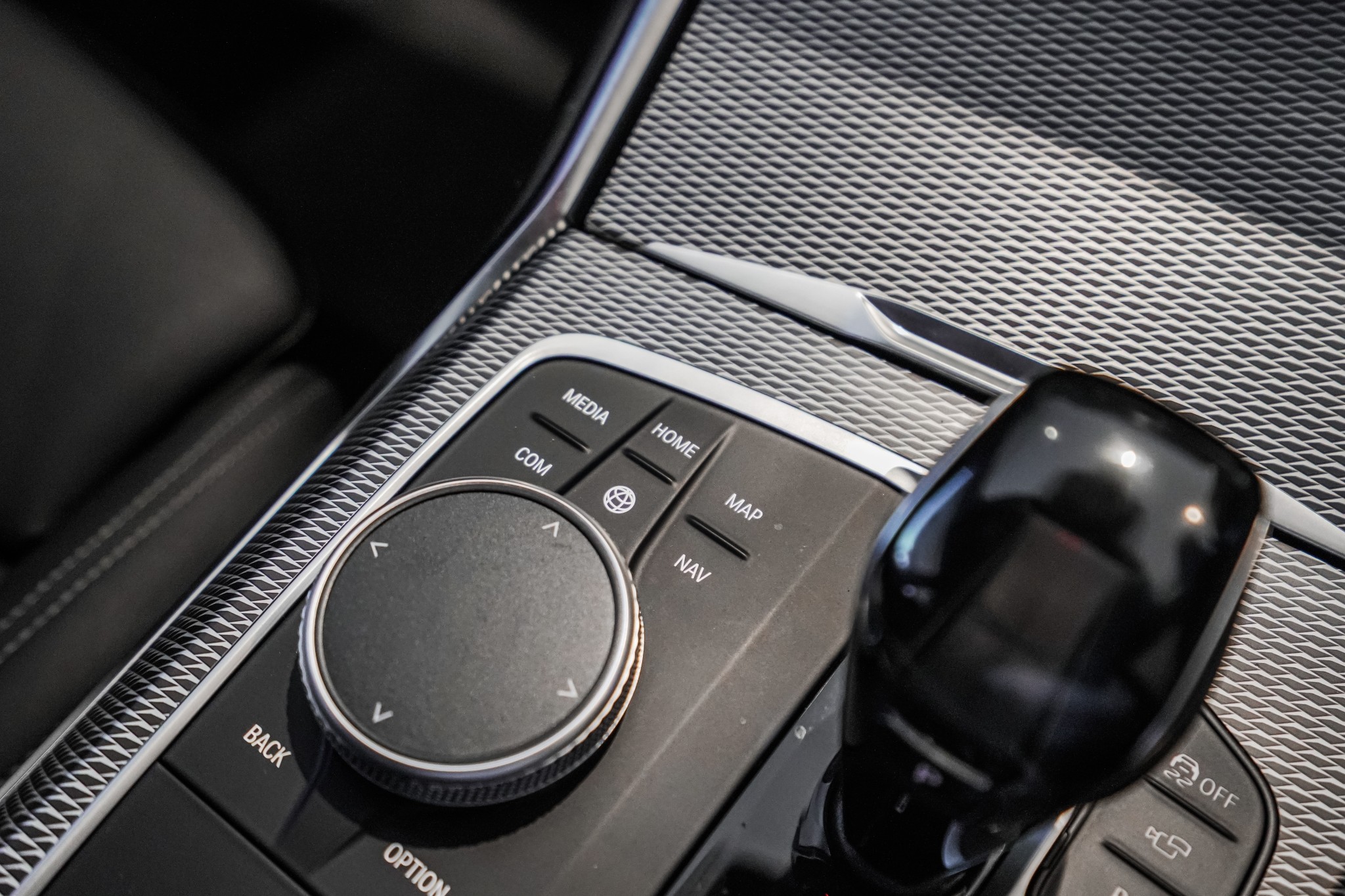 BMW 330e Sedan M-Sport