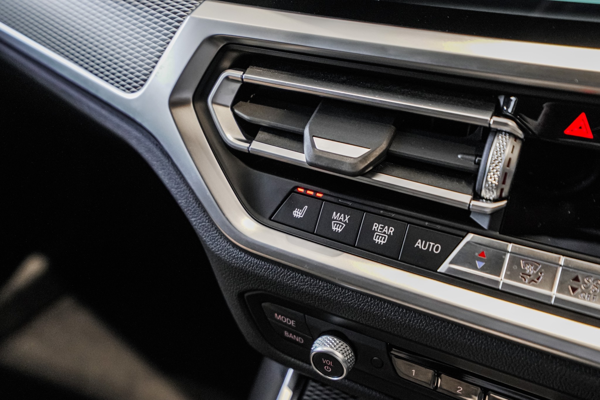 BMW 330e Sedan M-Sport