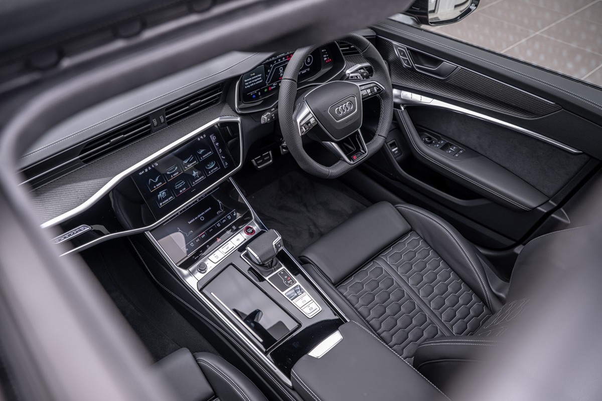 Audi RS6 AVANT PERFORMANCE TFSI