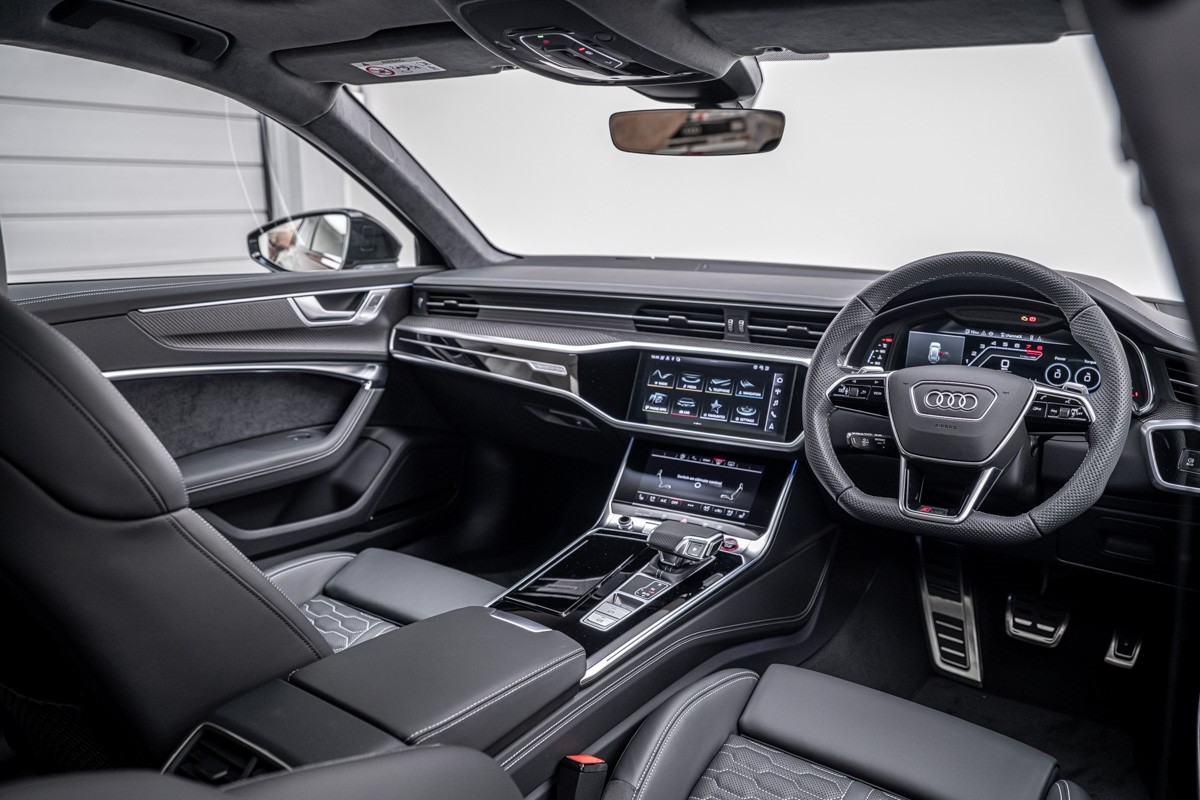 Audi RS6 AVANT PERFORMANCE TFSI