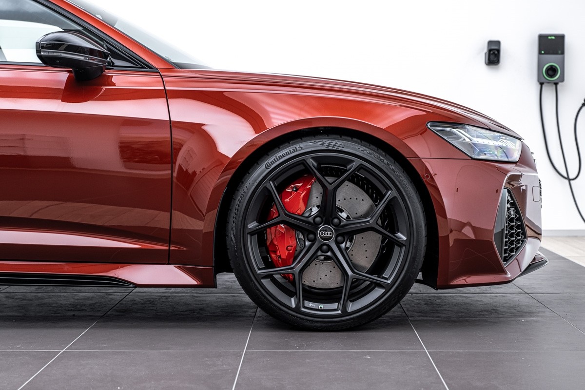 Audi RS6 AVANT PERFORMANCE TFSI